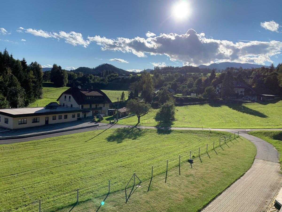 Haus Gruber Apartamento Feldkirchen in Kärnten Exterior foto